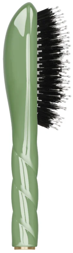 N.03 The Essential Soft Petite Brush -Natura Beauty Verkauf la bonne brosse n03 the essential soft petite brush 9